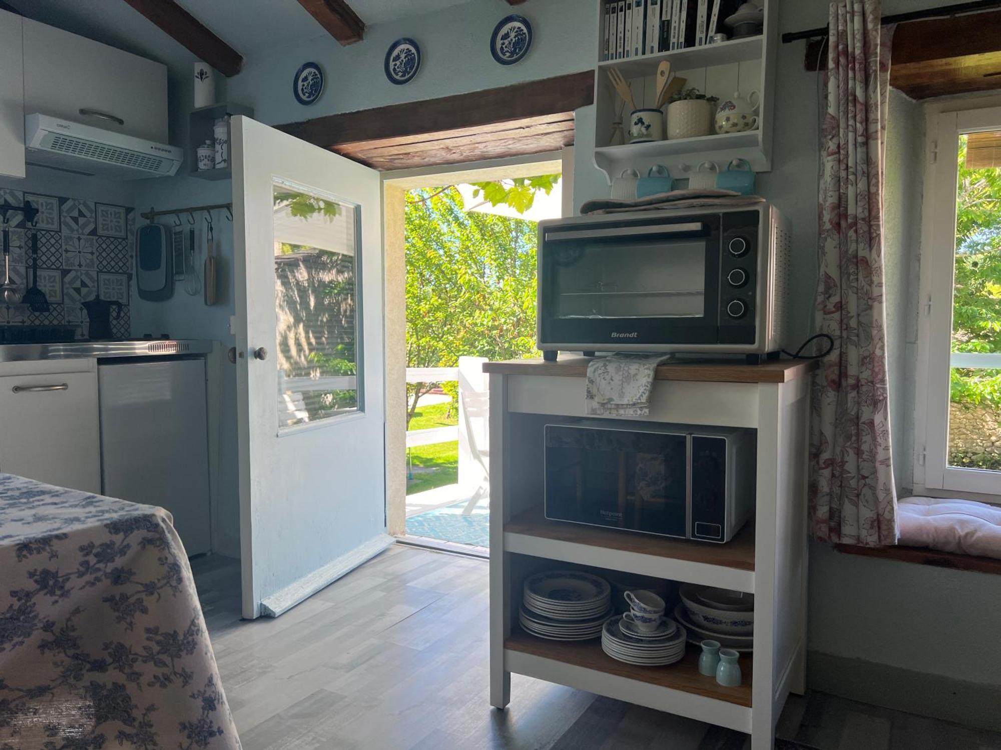 La Colline De Tilleul - Les Deux Puits - Cosy Cottage With Swimming Pool Near Aubeterre Saint-Romain  ภายนอก รูปภาพ